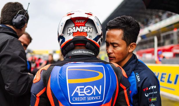 Air mata Zulfahmi iringi kejayaan Hakim Danish