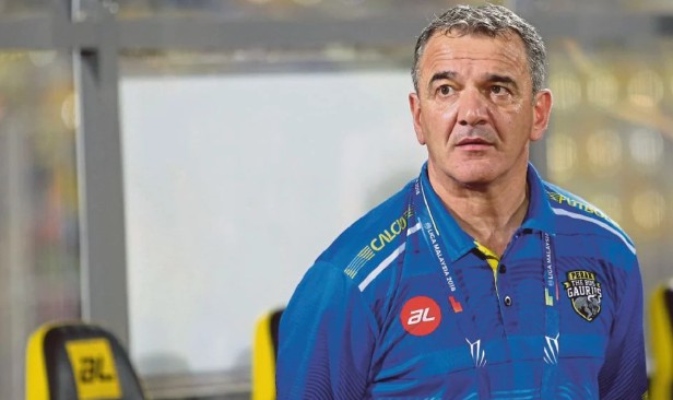 Durakovic pengendali baharu Imigresen FC