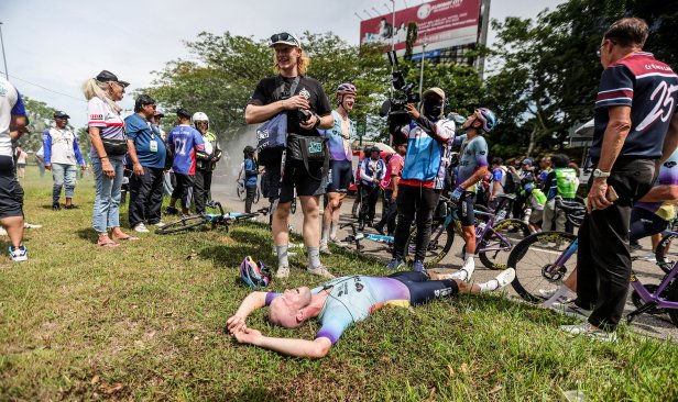 Tiga pendakian puncak uji pelumba LTdL26
