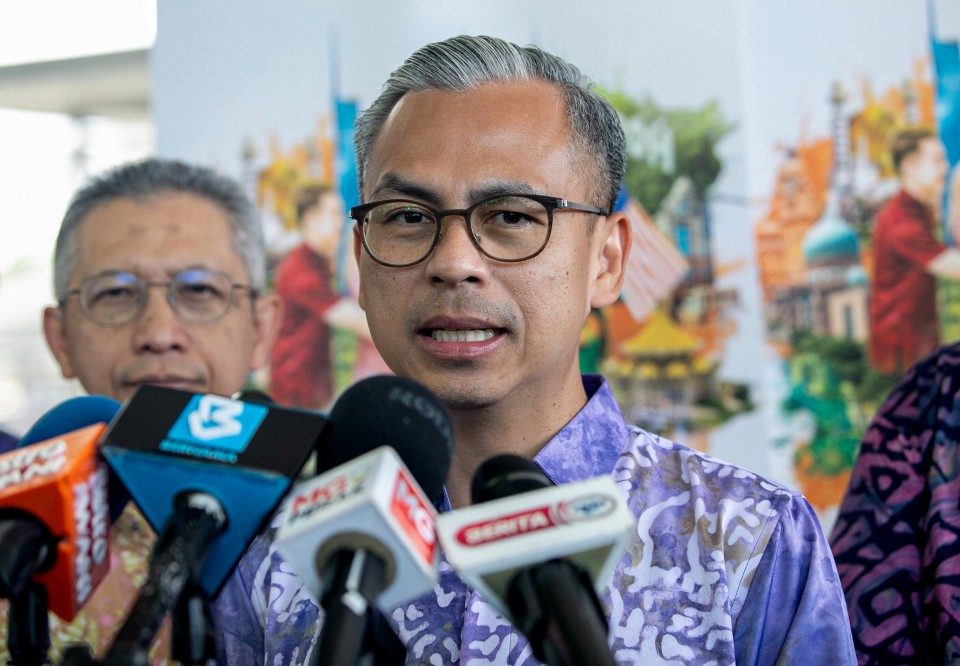 MCMC sekat lebih 3 bilion SMS, 2.5 bilion panggilan scam