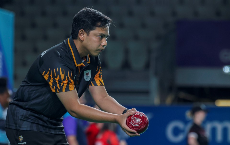 Izzat teruskan rentak cemerlang di Glasgow