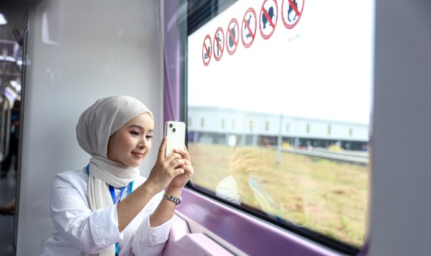 LRT3 bukti komitmen Kerajaan MADANI perkukuh pengangkutan awam - Saifuddin Nasution