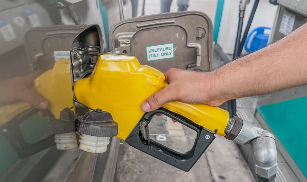Harga minyak, rizab petroleum cetus risiko utama ekonomi dunia