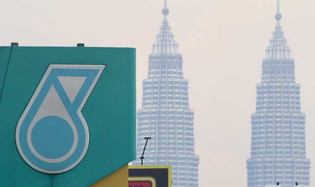 PETRONAS wajar ambil peluang melabur ketika harga minyak tinggi - CIMB Securities