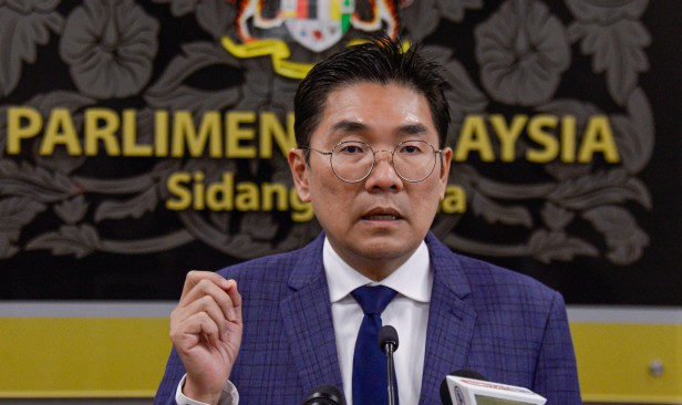 Projek pusat data dilulus hanya jika bekalan tenaga, air mencukupi - MITI