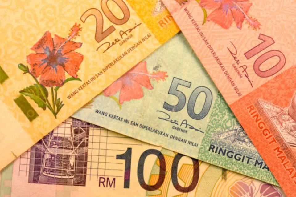 Ringgit susut tipis susulan tarif AS, krisis Asia Barat