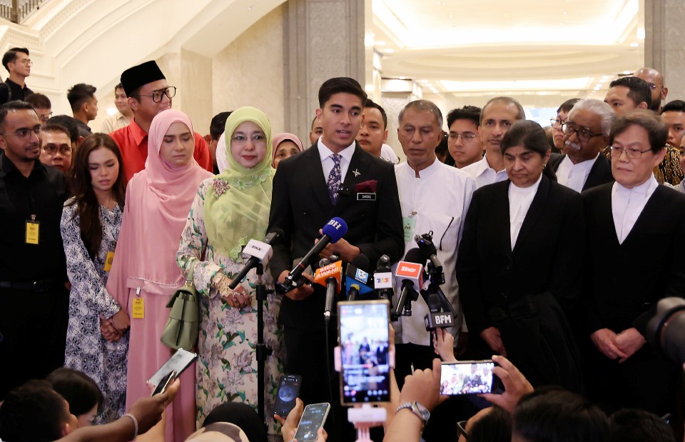 Wang RM120,000 bukan milik Syed Saddiq, ia milik penderma - Hakim Abu Bakar