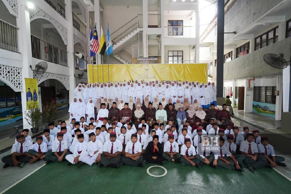 sebahagian_murid_SMAR_1785203572.jpg