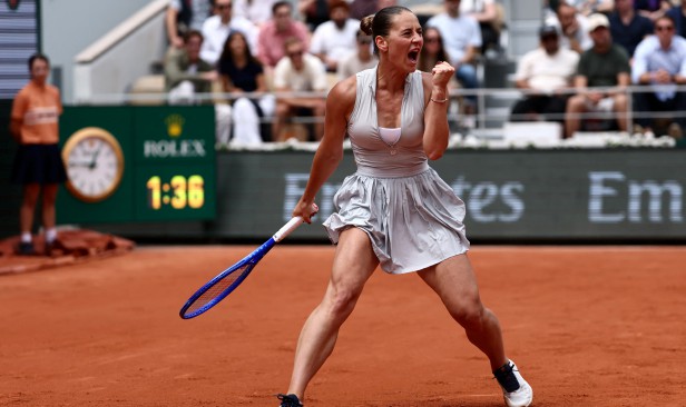 Kostyuk hancurkan impian Swiatek di Roland Garros