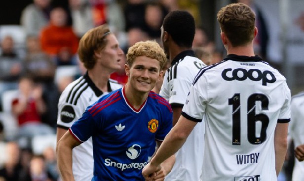 Zirkzee curi tumpuan, United belasah Rosenborg